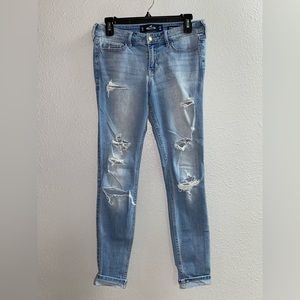 Hollister Co. Women’s Low Rise Super Skinny Crop Jean
